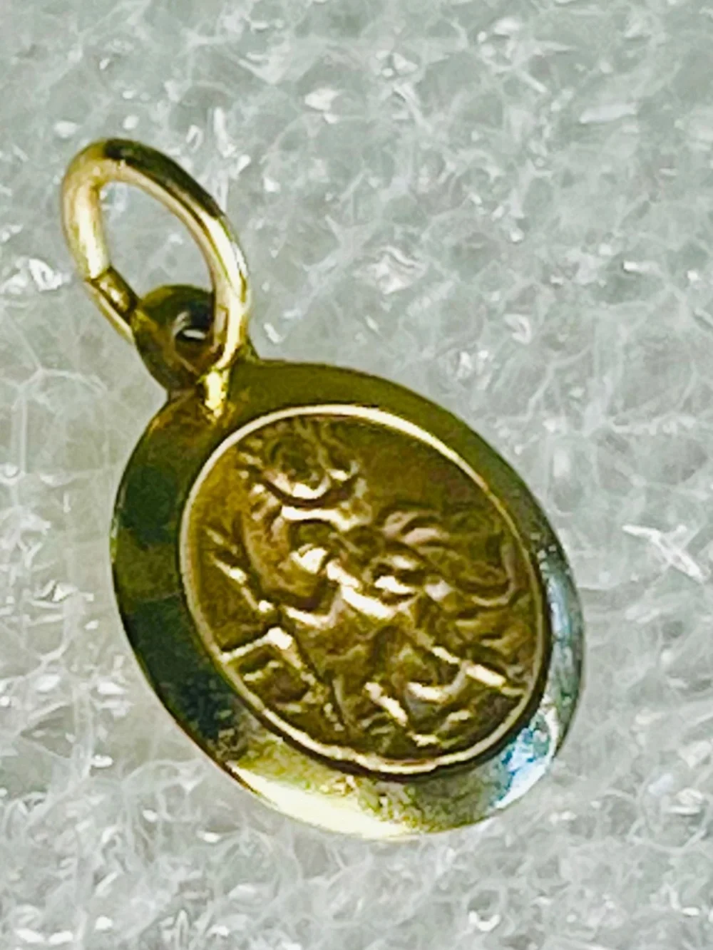 10k Solid Gold Saint Christopher 1/2 Inch Round Pendant Medal
